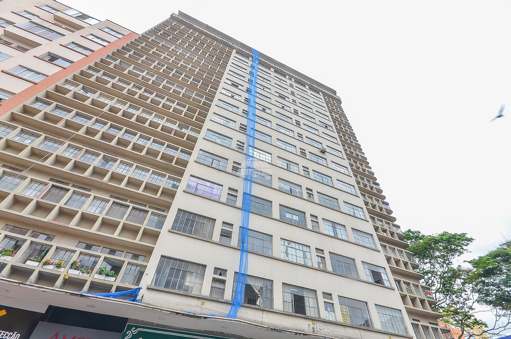 Sala/Conjunto Comercial à venda em Centro, Curitiba — Portal Chave Fácil