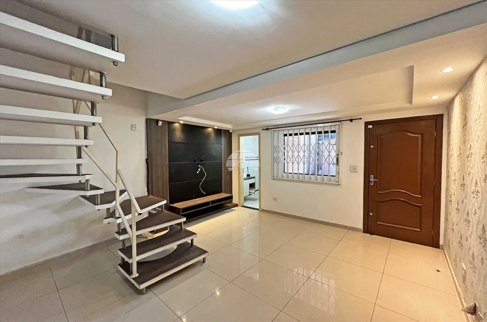 Sobrado Residencial para Locação no Bairro Sítio Cercado ref. 106125 (4 / 10)