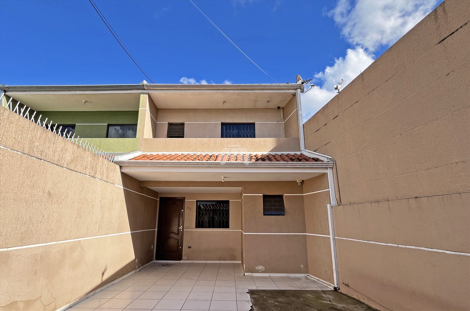 Sobrado Residencial para Locação no Bairro Sítio Cercado ref. 106125 (2 / 10)