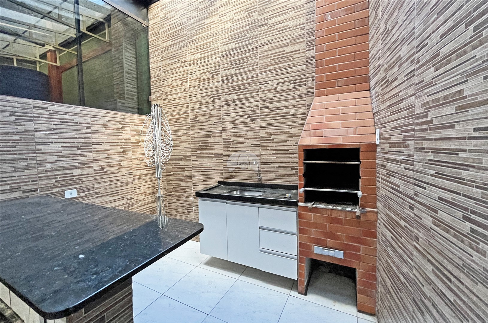 Sobrado Residencial para Locação no Bairro Sítio Cercado ref. 106125 (9 / 10)