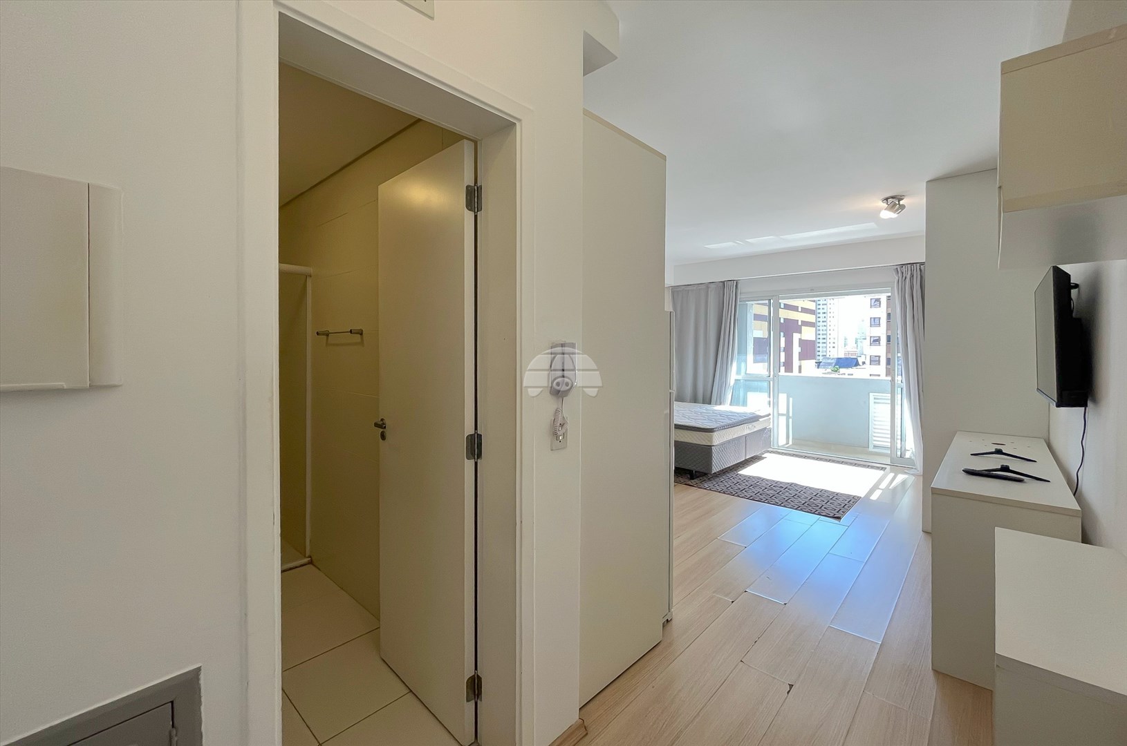 Apartamento para alugar em Centro, Curitiba — Portal Chave Fácil