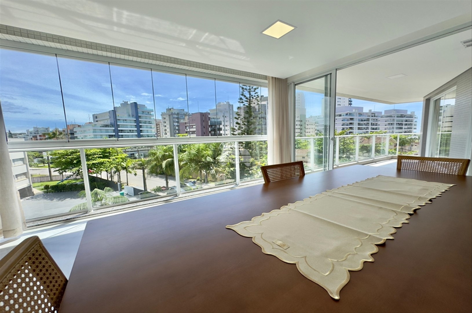 Apartamento à venda em Caioba, Matinhos — Portal Chave Fácil