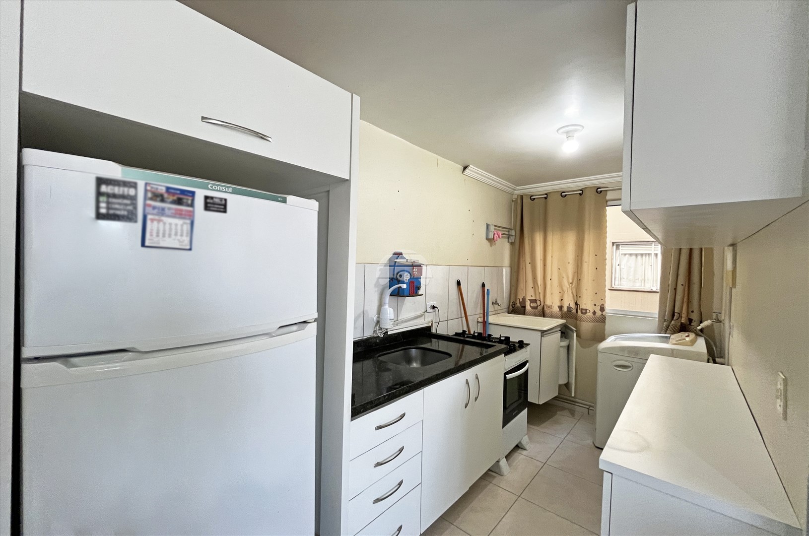 Apartamento para alugar em Sítio Cercado, Curitiba — Portal Chave Fácil