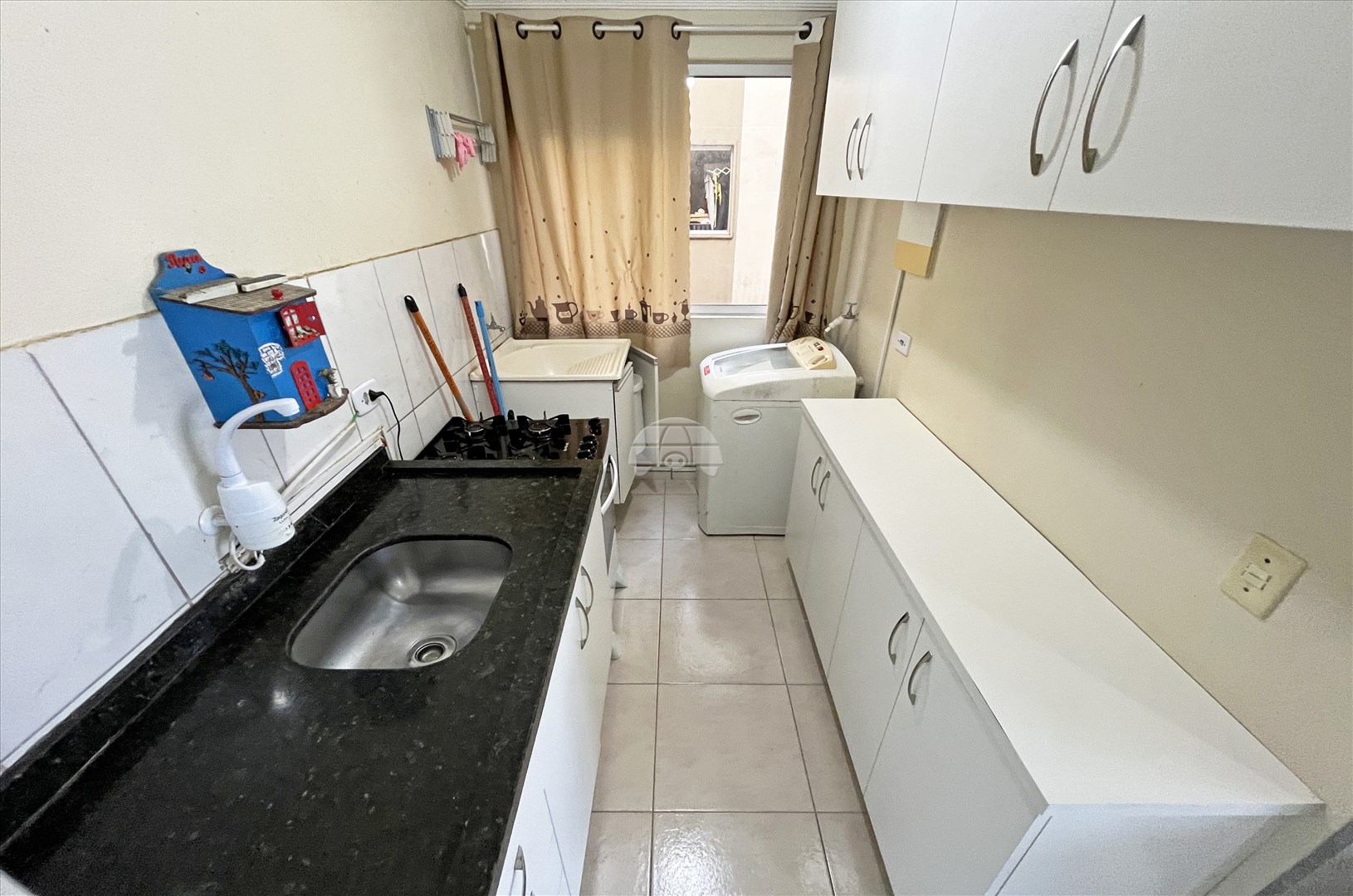 Apartamento para alugar em Sítio Cercado, Curitiba — Portal Chave Fácil
