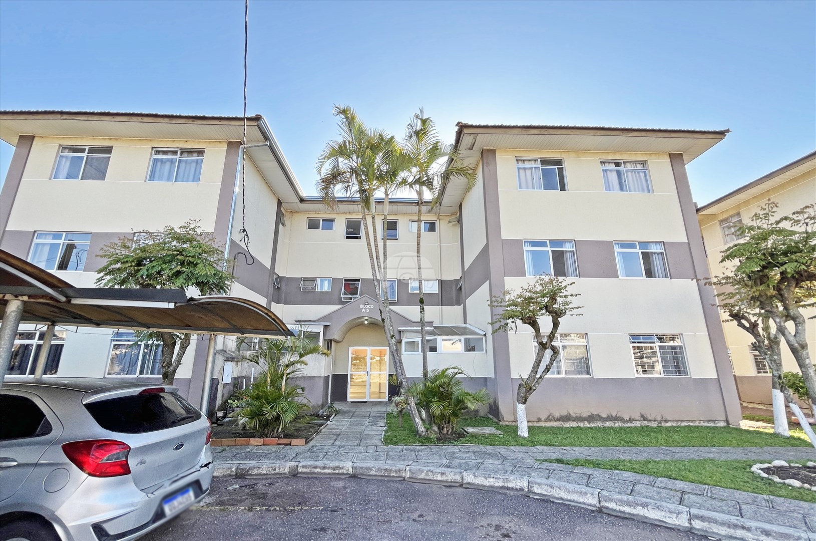 Apartamento para alugar em Uberaba, Curitiba — Portal Chave Fácil