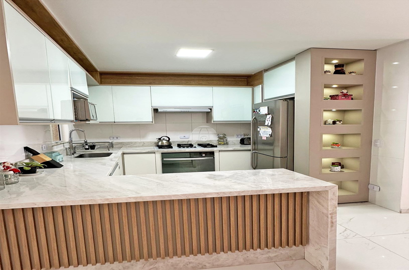 Triplex Residencial para Locação no Bairro Xaxim ref. 106251 (10 / 10)