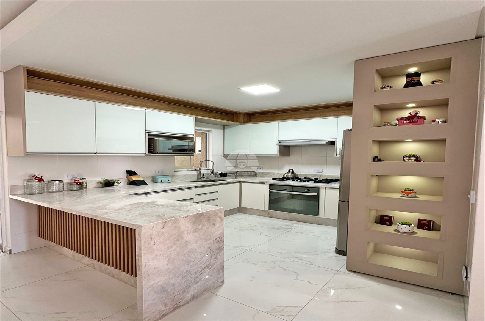 Triplex Residencial para Locação no Bairro Xaxim ref. 106251 (9 / 10)