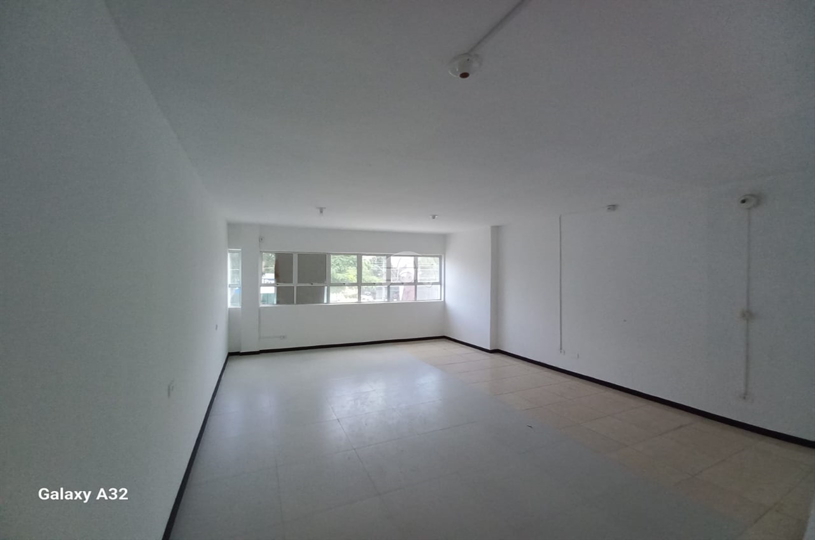 Sala/Conjunto Comercial para alugar em Centro, São José dos Pinhais — Portal Chave Fácil