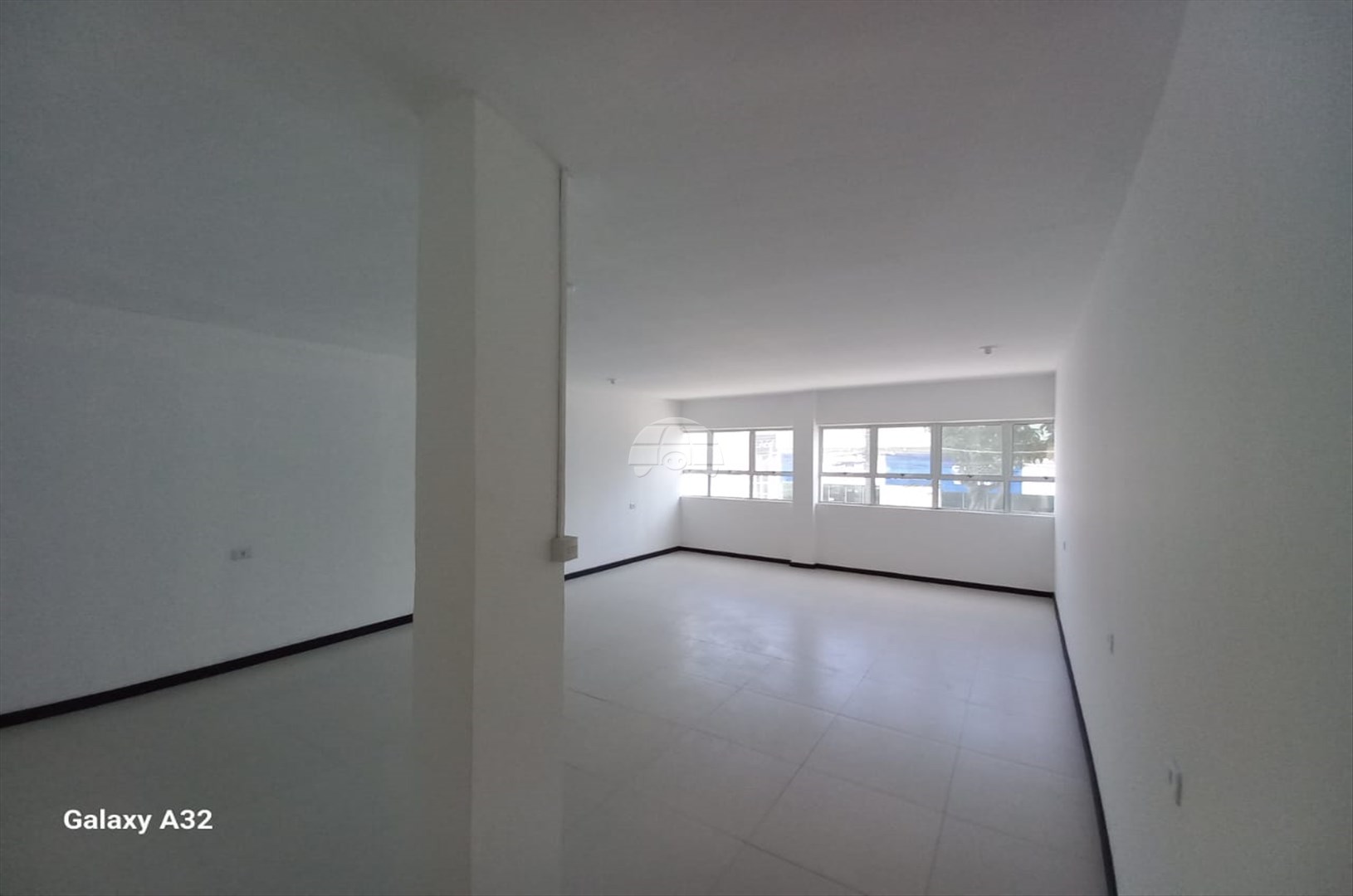 Sala/Conjunto Comercial para alugar em Centro, São José dos Pinhais — Portal Chave Fácil