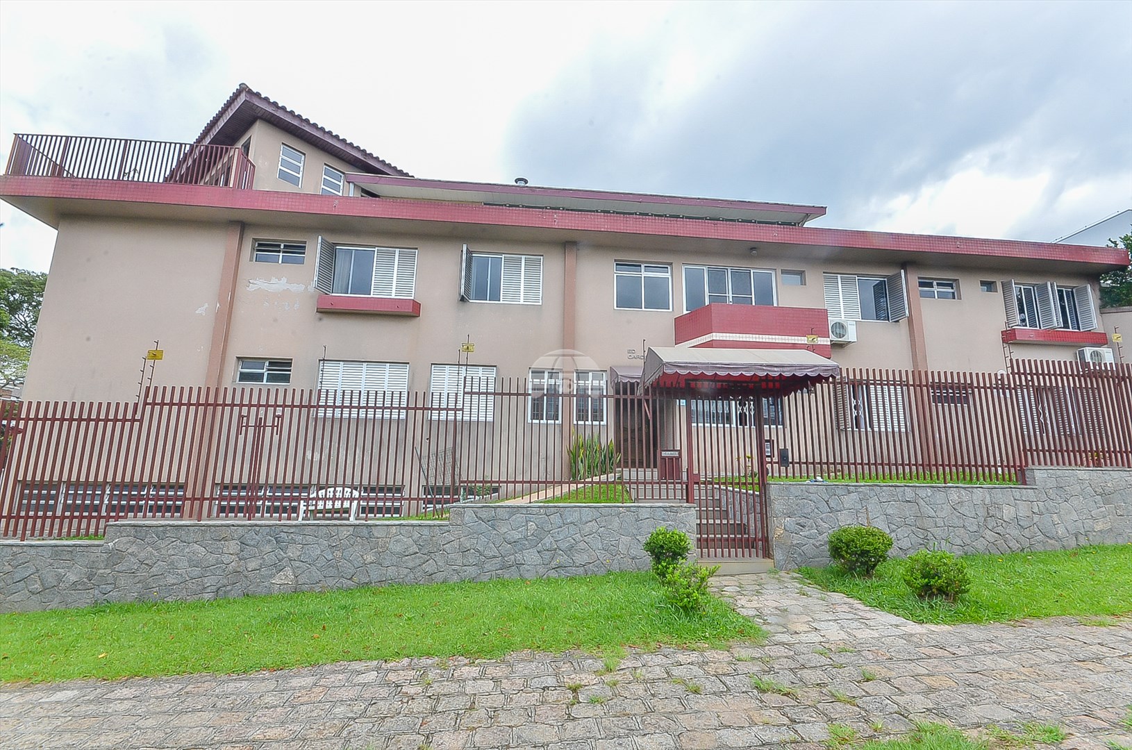 Apartamento à venda em Alto Da Rua Xv, Curitiba — Portal Chave Fácil