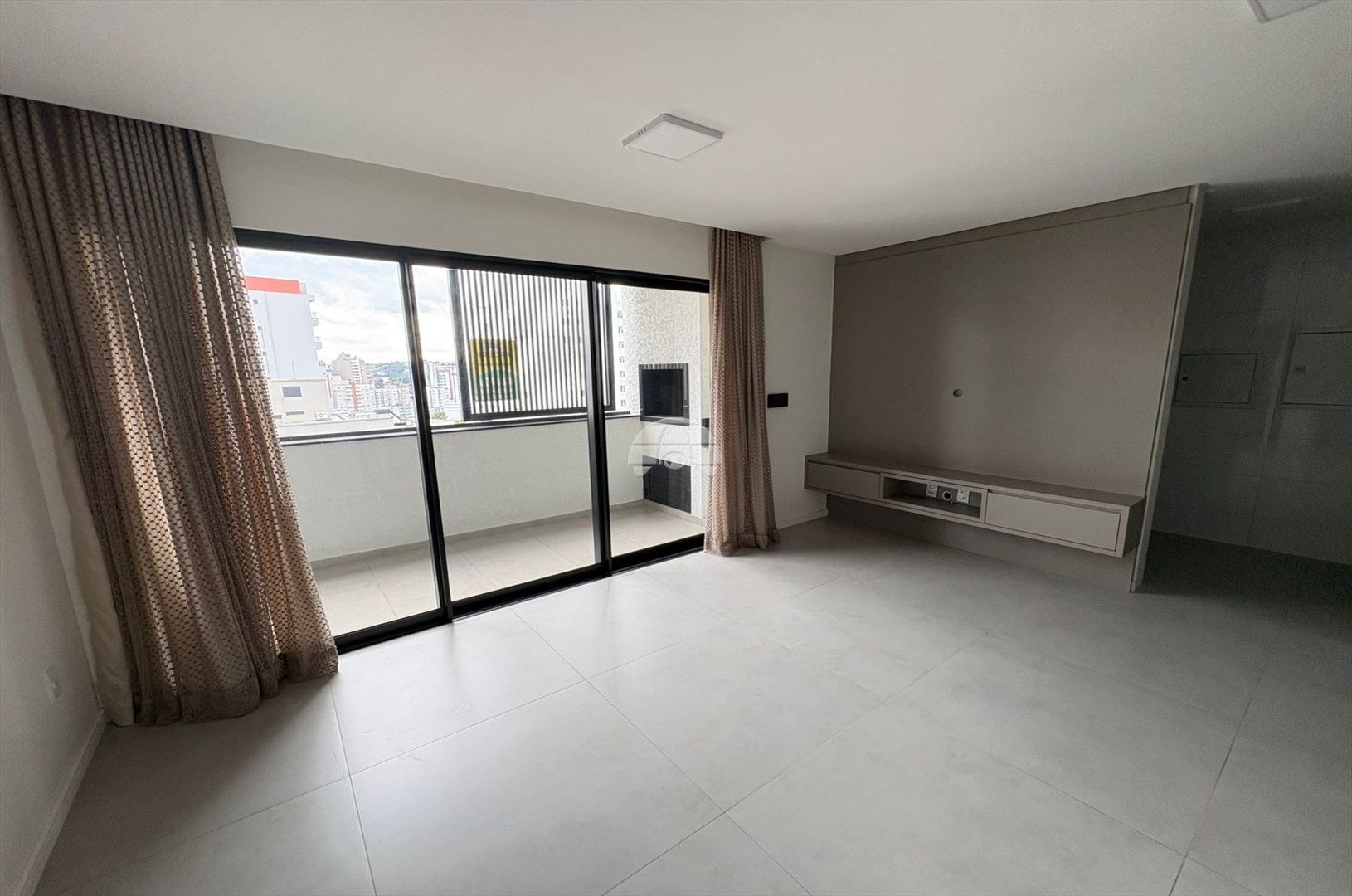 Apartamento para alugar em Centro, Pato Branco — Portal Chave Fácil