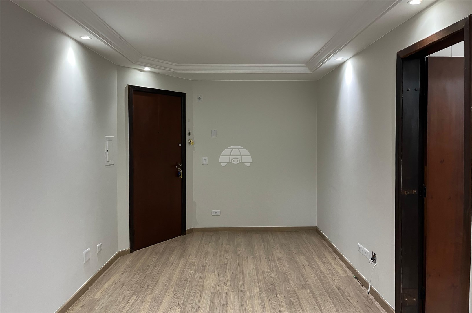 Apartamento Residencial para Locação no Bairro Cabral ref. 87873 (10 / 10)