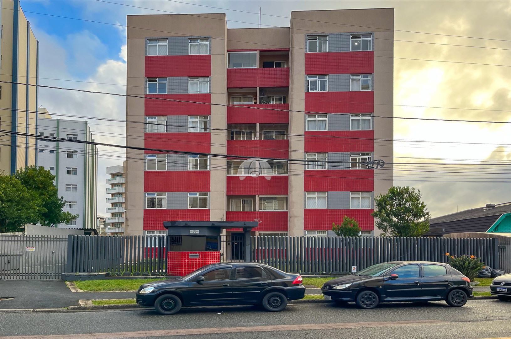Apartamento Residencial para Locação no Bairro Cabral ref. 87873 (2 / 10)