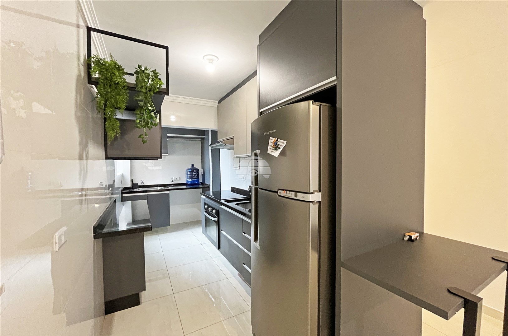 Apartamento Residencial para Locação no Bairro Portão ref. 106363 (4 / 10)