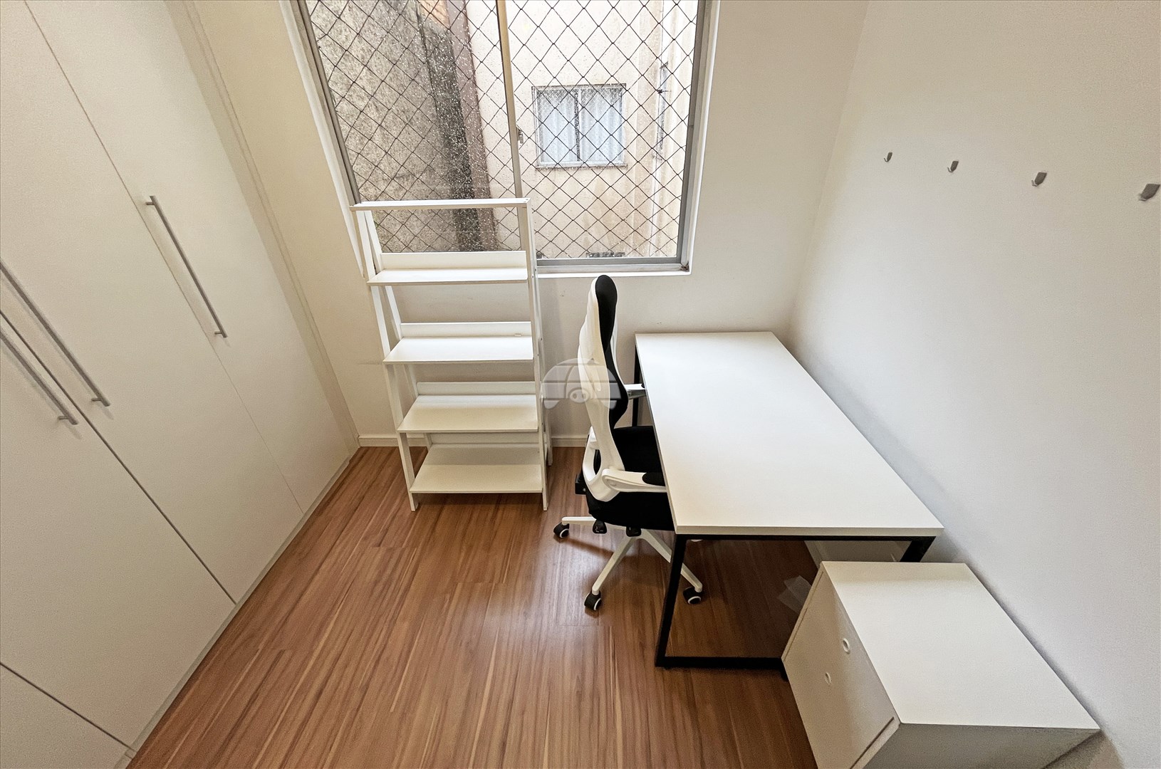 Apartamento Residencial para Locação no Bairro Portão ref. 106363 (10 / 10)