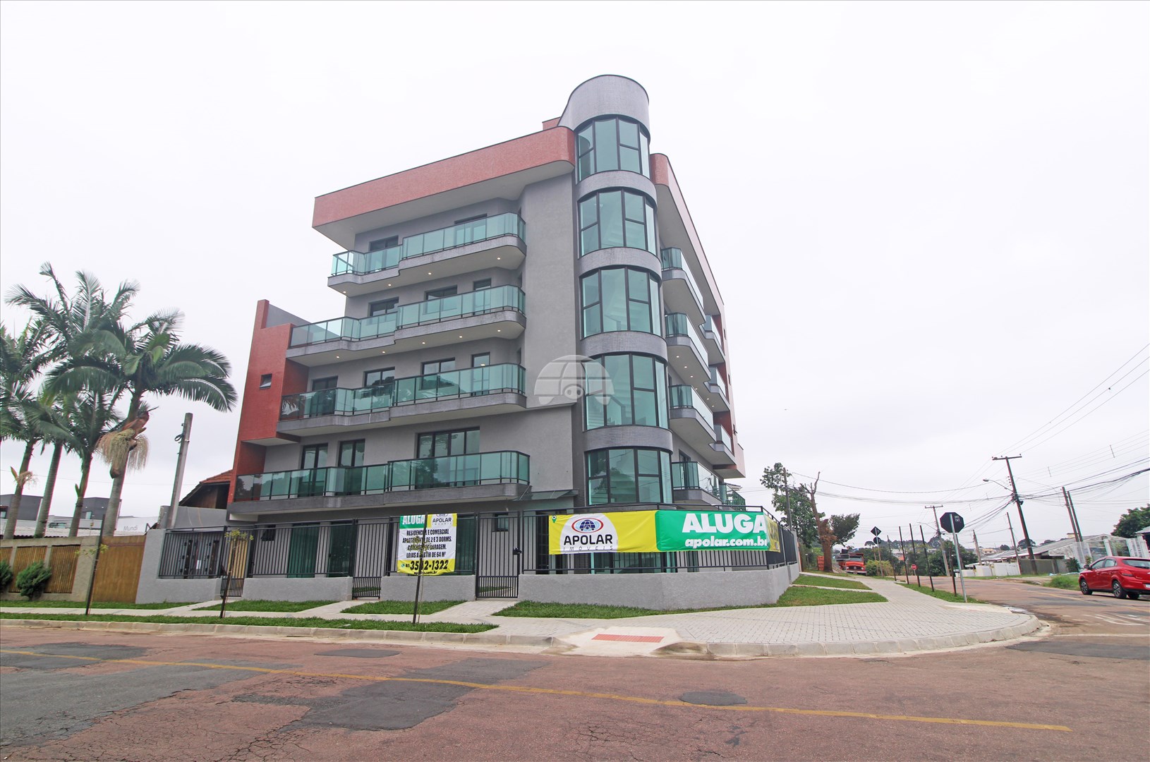 Sala/Conjunto Comercial para alugar em Sítio Cercado, Curitiba — Portal Chave Fácil