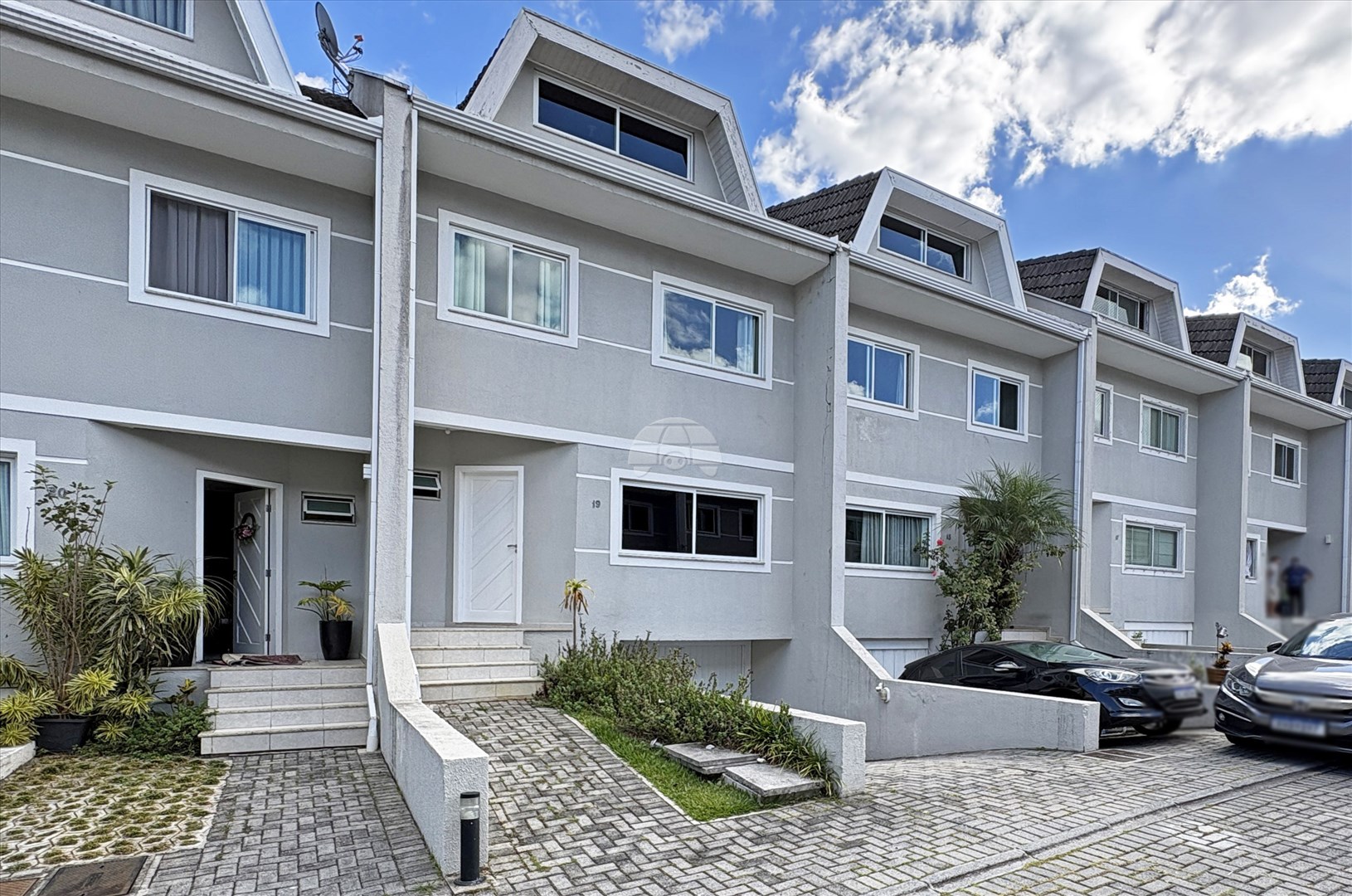 Casa para alugar em Santa Cândida, Curitiba — Portal Chave Fácil