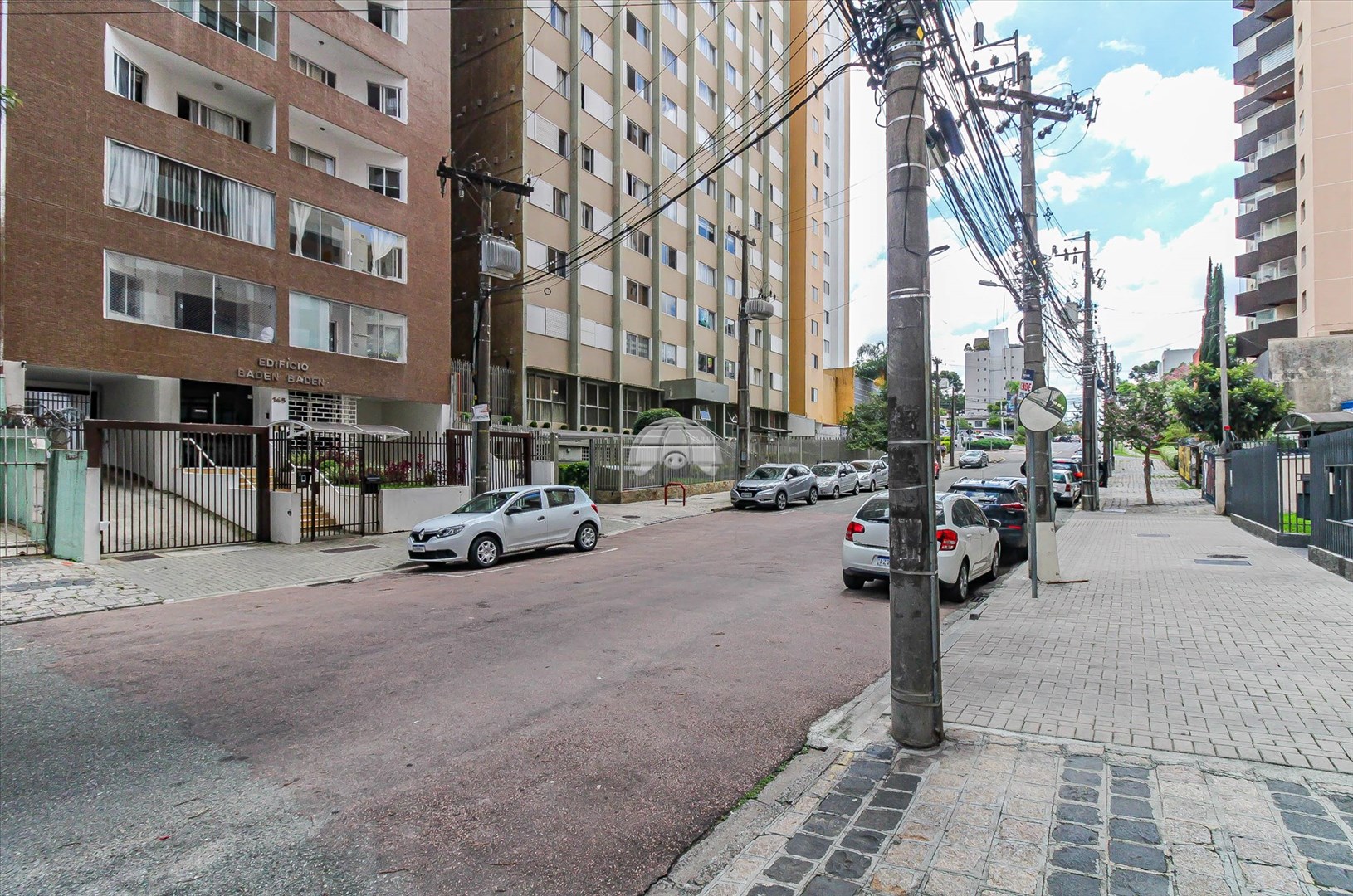 Apartamento para alugar em Cristo Rei, Curitiba — Toyo Imóveis - Curitiba/PR