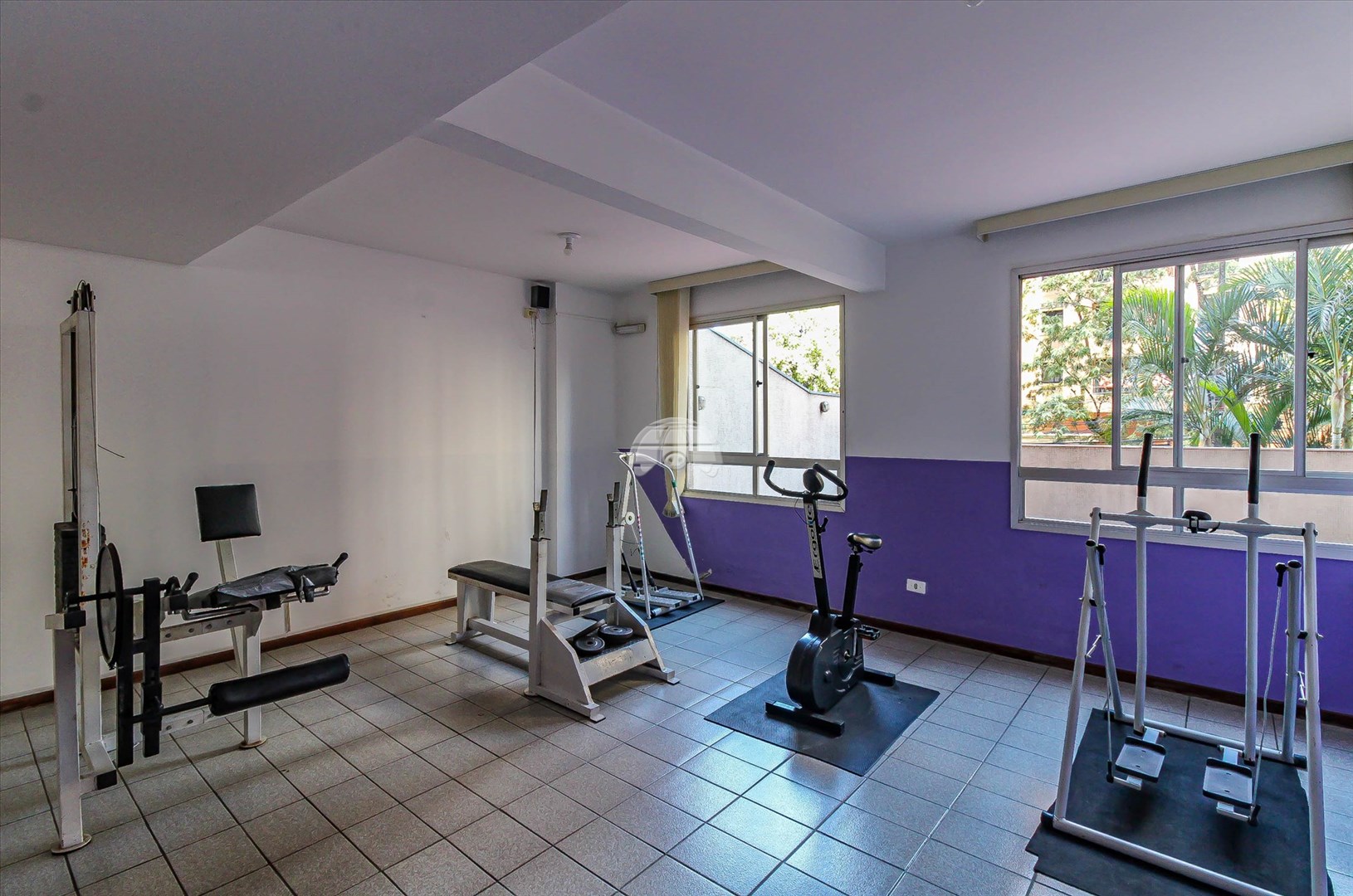 Apartamento para alugar em Cristo Rei, Curitiba — Toyo Imóveis - Curitiba/PR