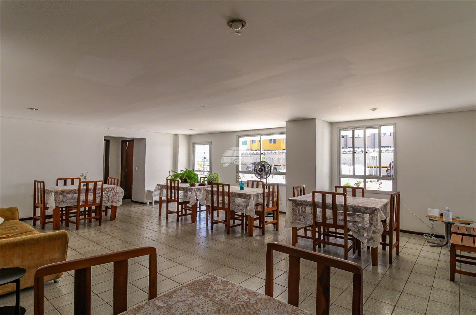 Apartamento para alugar em Cristo Rei, Curitiba — Toyo Imóveis - Curitiba/PR