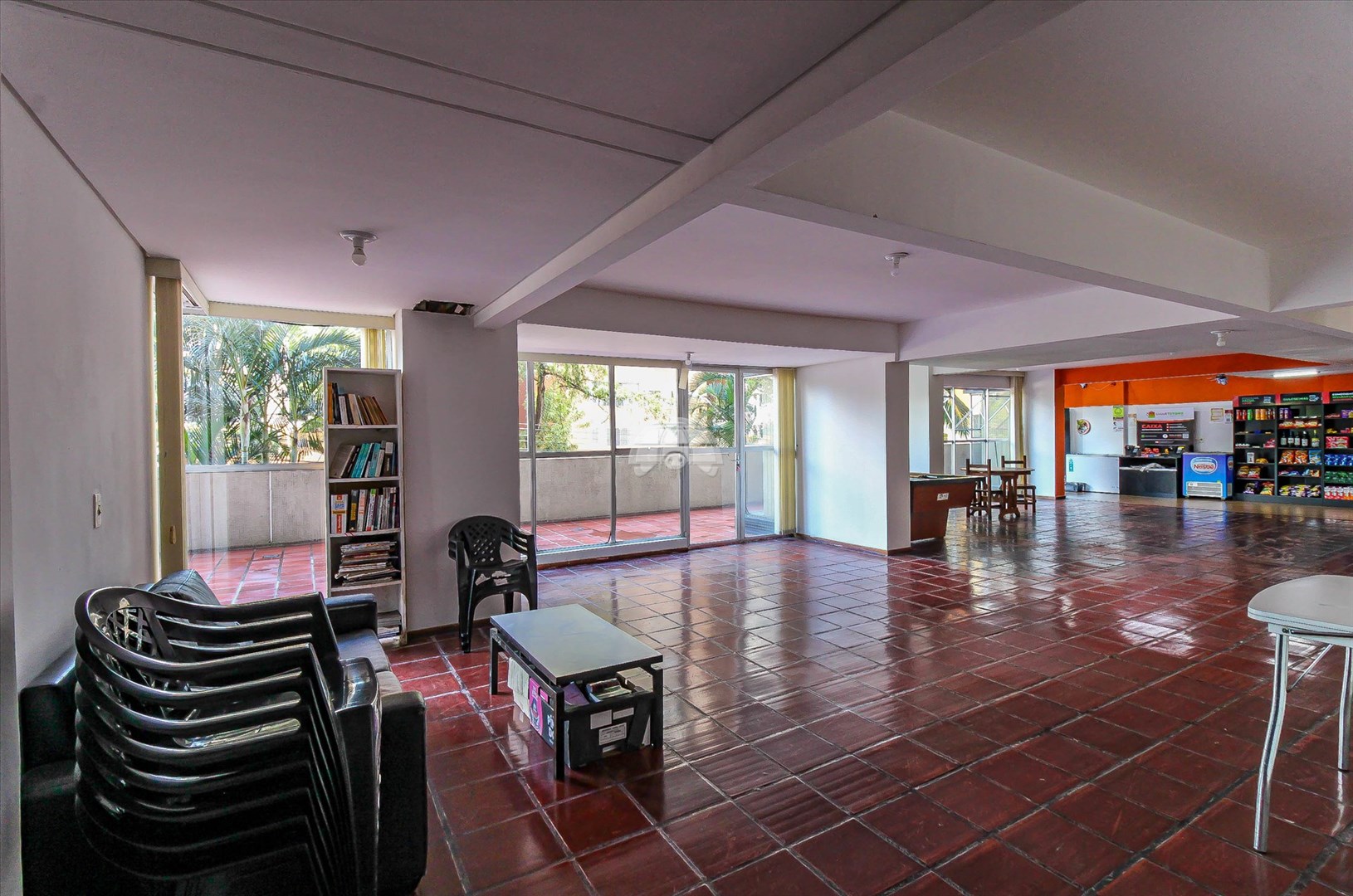 Apartamento para alugar em Cristo Rei, Curitiba — Toyo Imóveis - Curitiba/PR