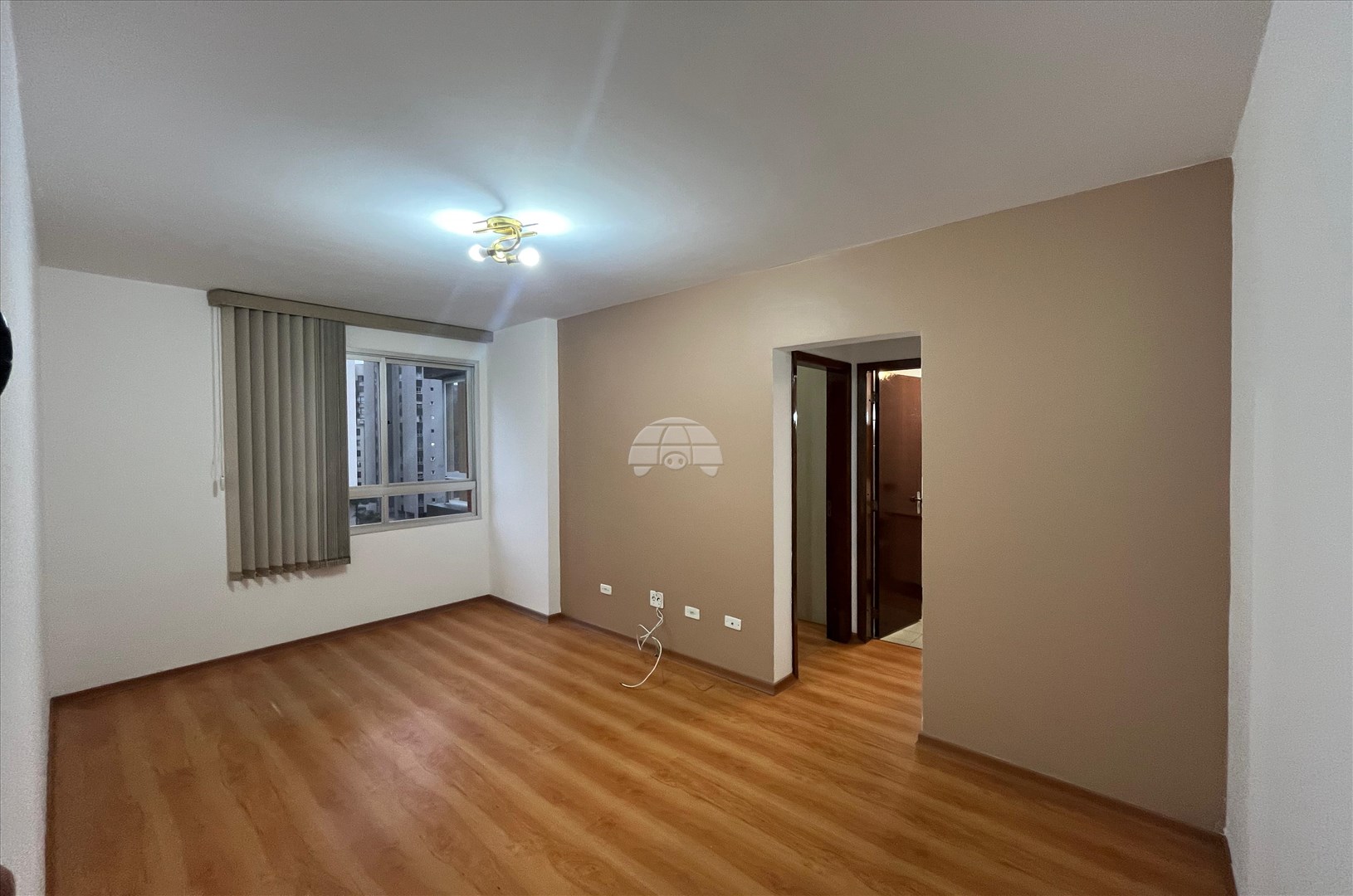 Apartamento para alugar em Cristo Rei, Curitiba — Toyo Imóveis - Curitiba/PR
