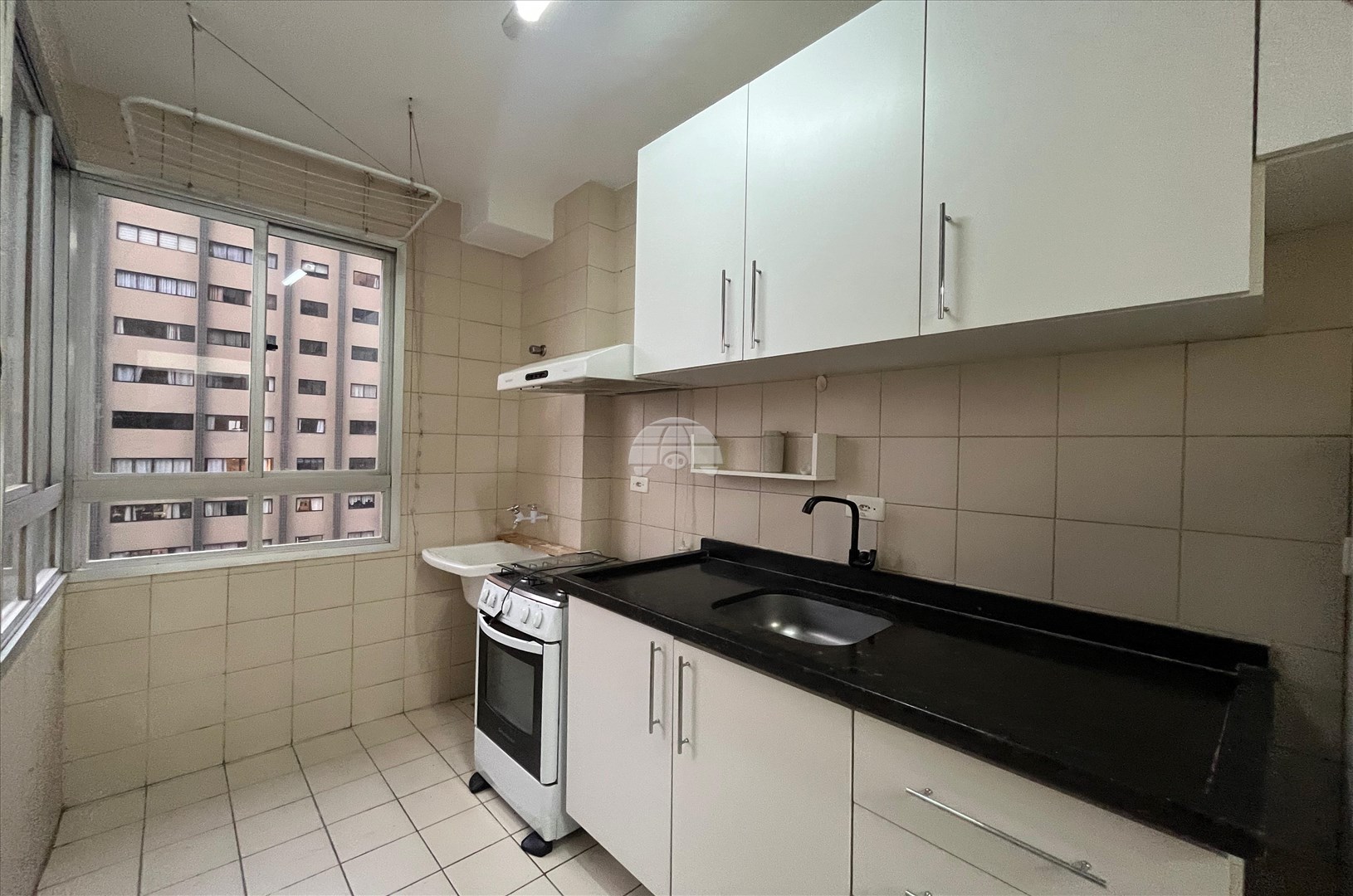 Apartamento para alugar em Cristo Rei, Curitiba — Toyo Imóveis - Curitiba/PR