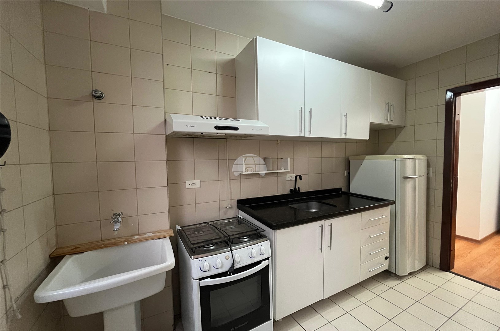 Apartamento para alugar em Cristo Rei, Curitiba — Toyo Imóveis - Curitiba/PR