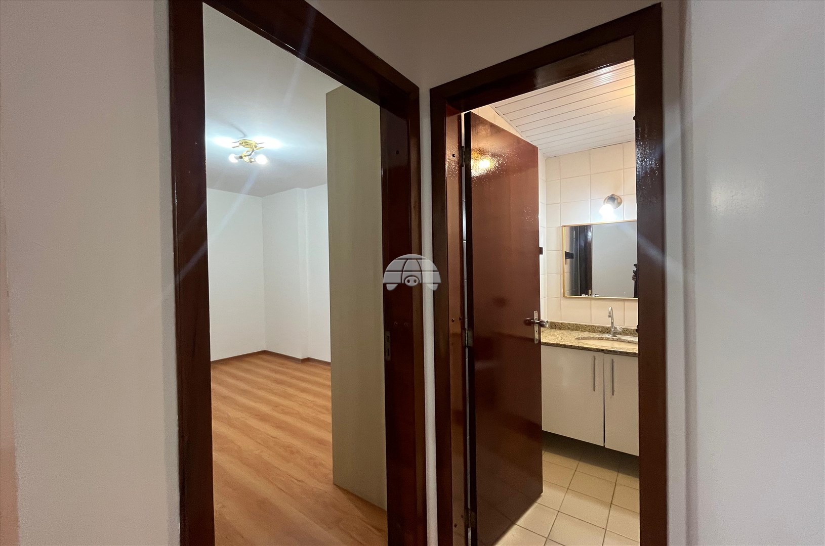 Apartamento para alugar em Cristo Rei, Curitiba — Toyo Imóveis - Curitiba/PR