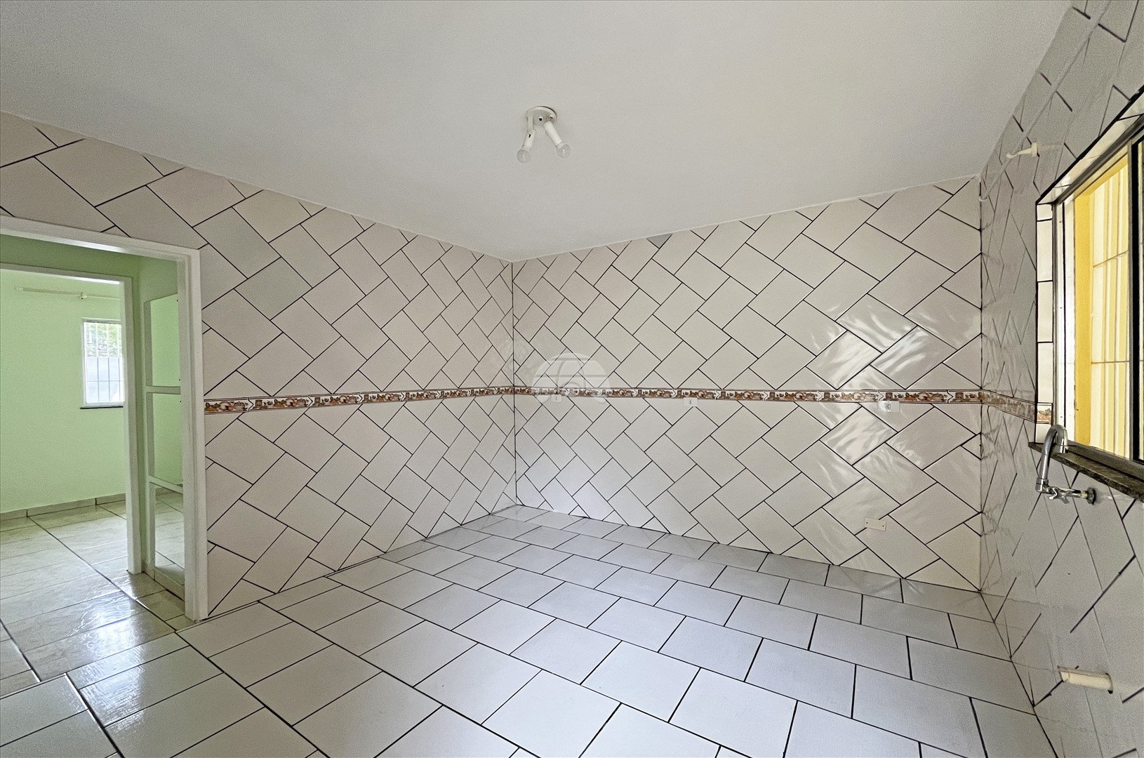 Casa para alugar em Tindiquera, Araucária — Portal Chave Fácil