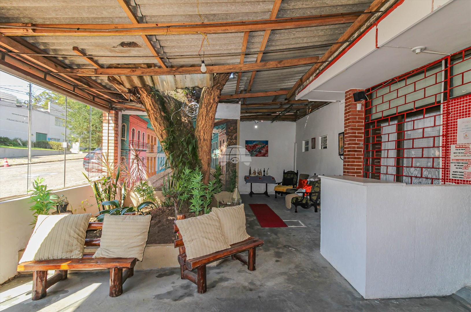Casa para alugar em Alto Da Rua Xv, Curitiba — Portal Chave Fácil