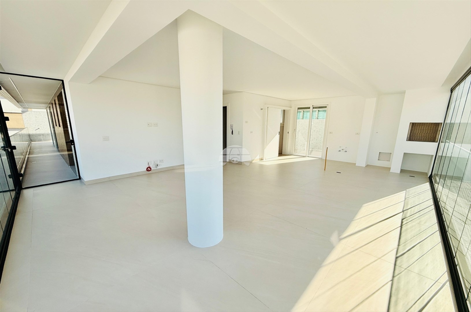 Casa à venda em Praia Mansa, Matinhos — Portal Chave Fácil