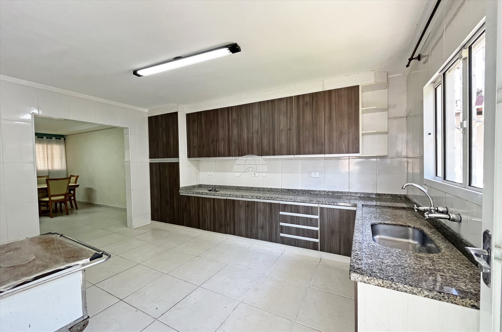 Casa para alugar em Boa Vista, Curitiba — Casa ao Lado - A sua imobiliária em Curitiba