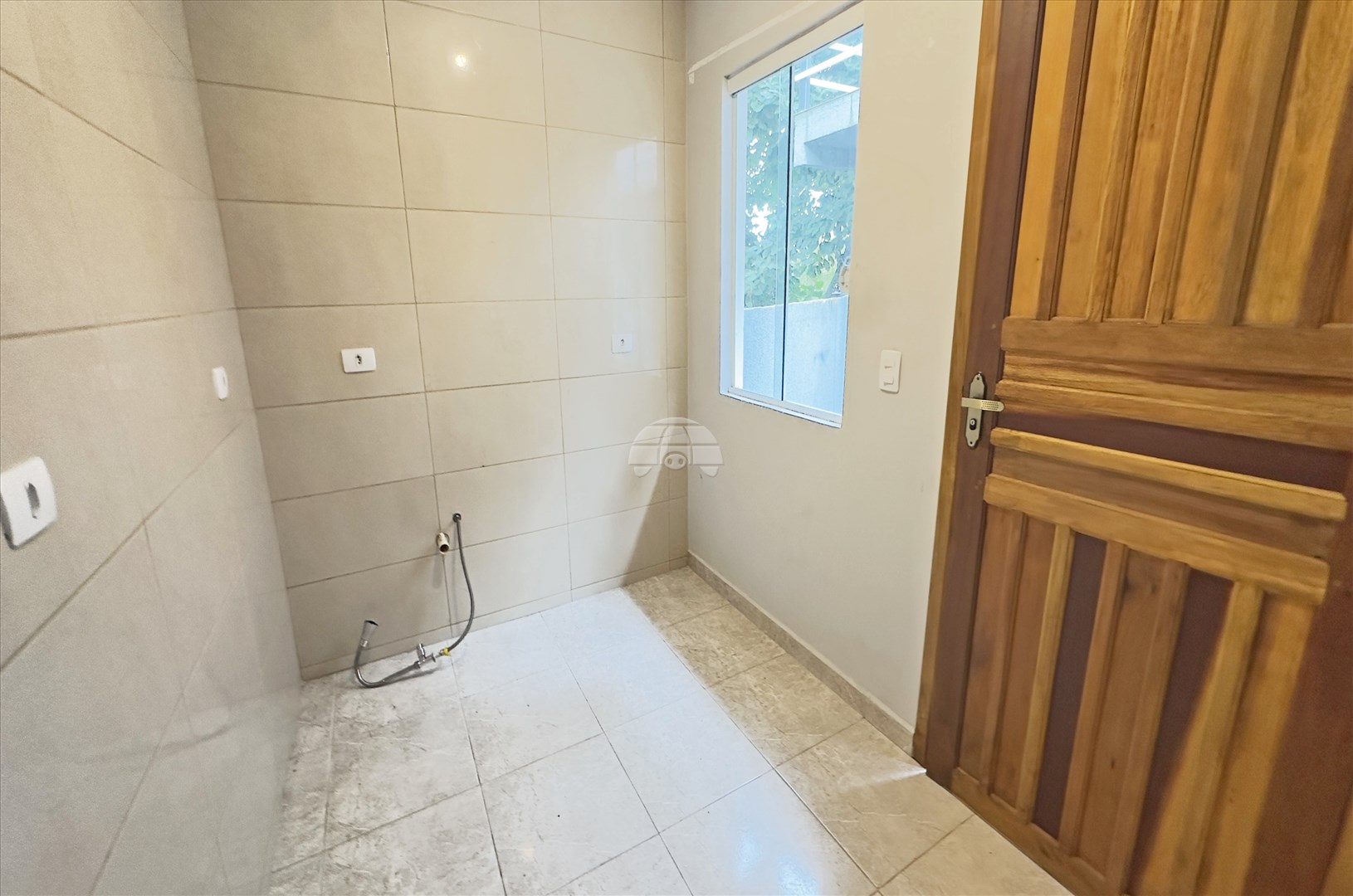Kitnet para alugar em São Dimas, Colombo — Portal Chave Fácil