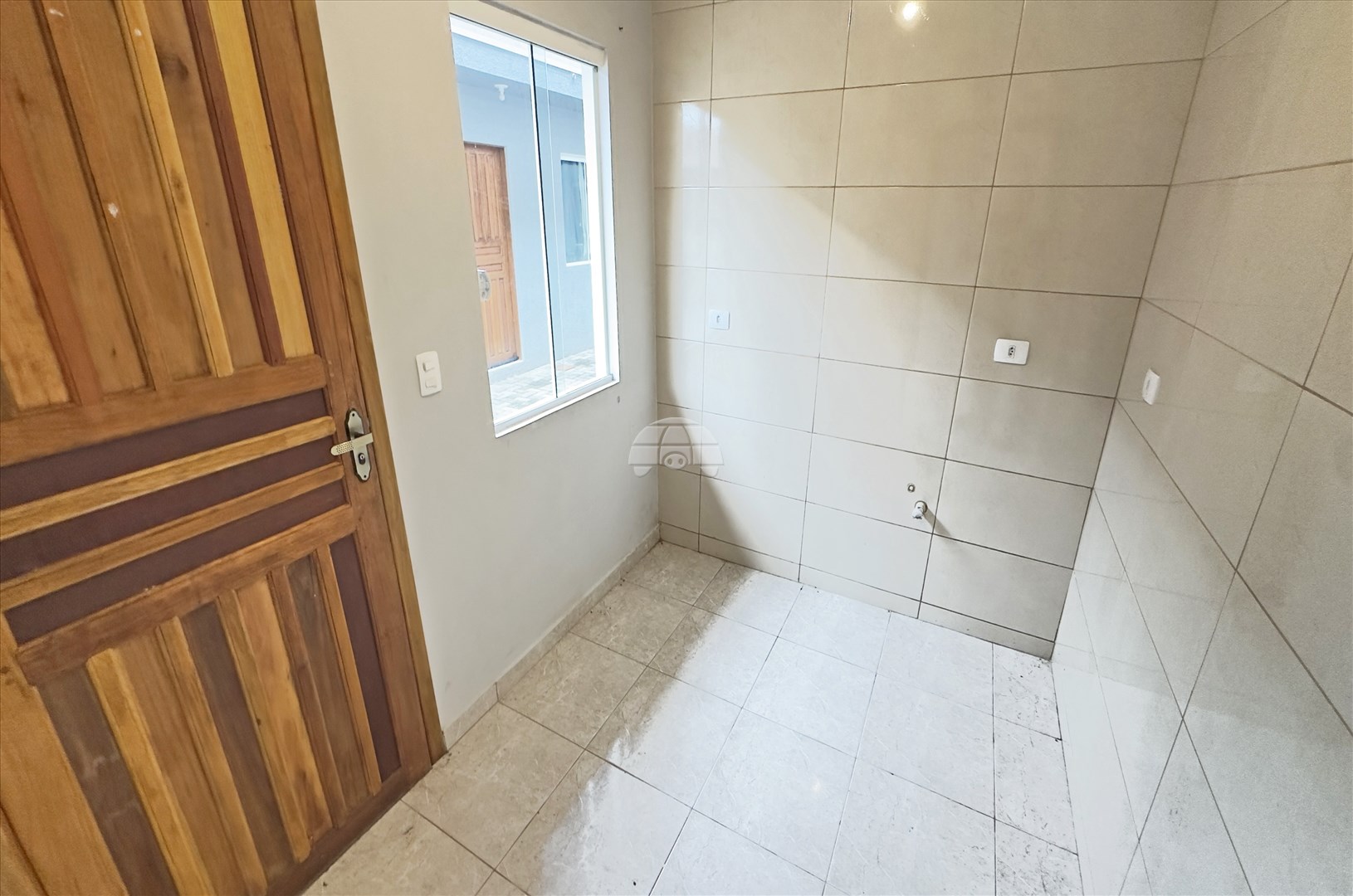 Kitnet para alugar em São Dimas, Colombo — Portal Chave Fácil