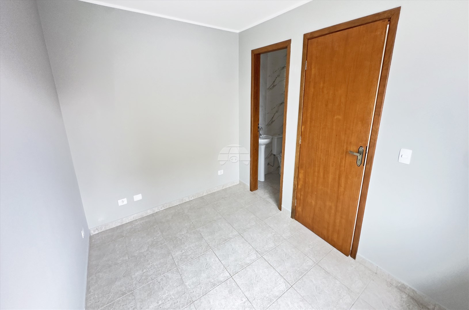 Kitnet para alugar em São Dimas, Colombo — Portal Chave Fácil