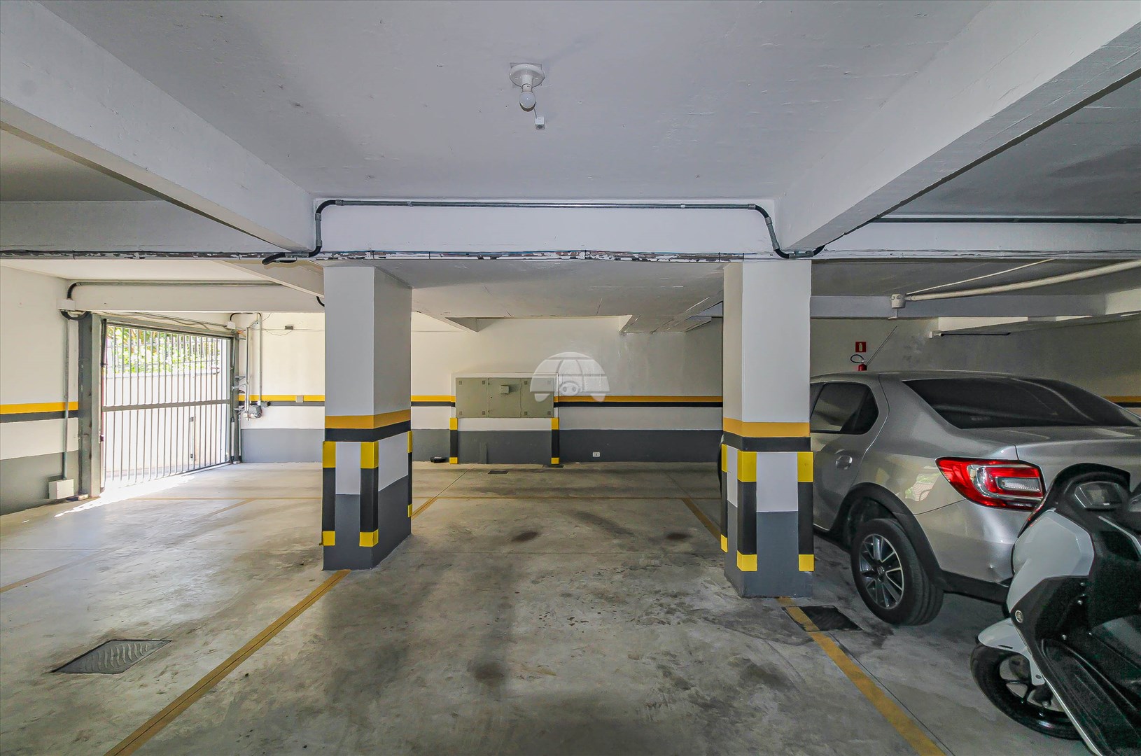Apartamento para alugar em Cristo Rei, Curitiba — Toyo Imóveis - Curitiba/PR