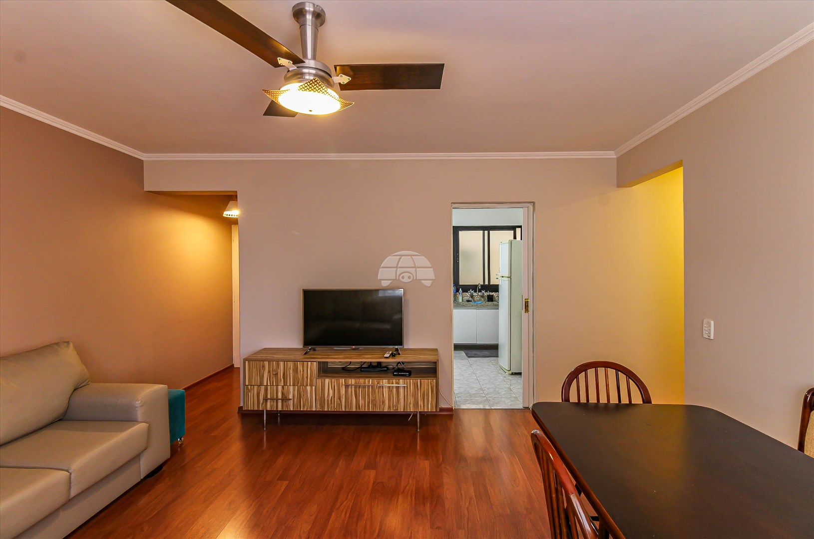 Apartamento para alugar em Cristo Rei, Curitiba — Toyo Imóveis - Curitiba/PR