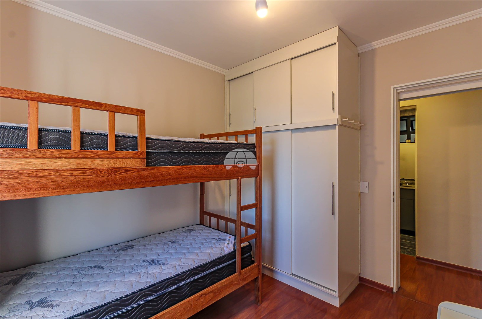 Apartamento para alugar em Cristo Rei, Curitiba — Toyo Imóveis - Curitiba/PR