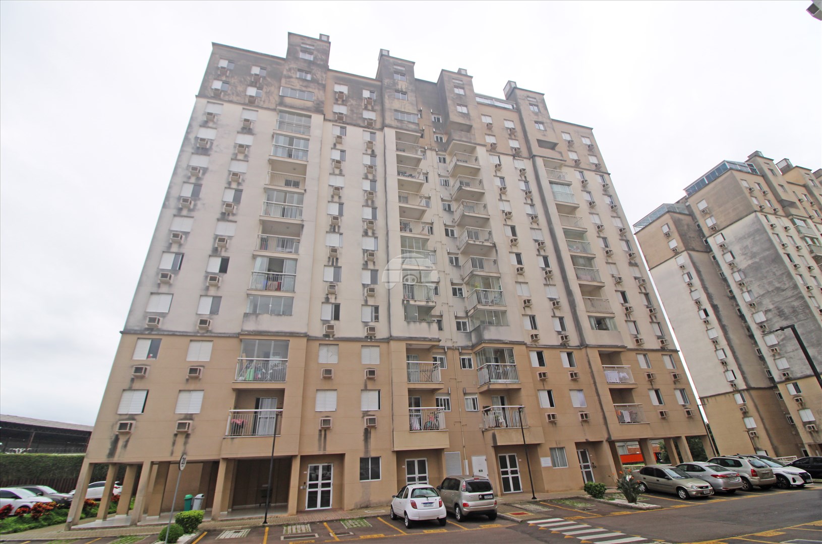 Apartamento para alugar em Xaxim, Curitiba — Portal Chave Fácil