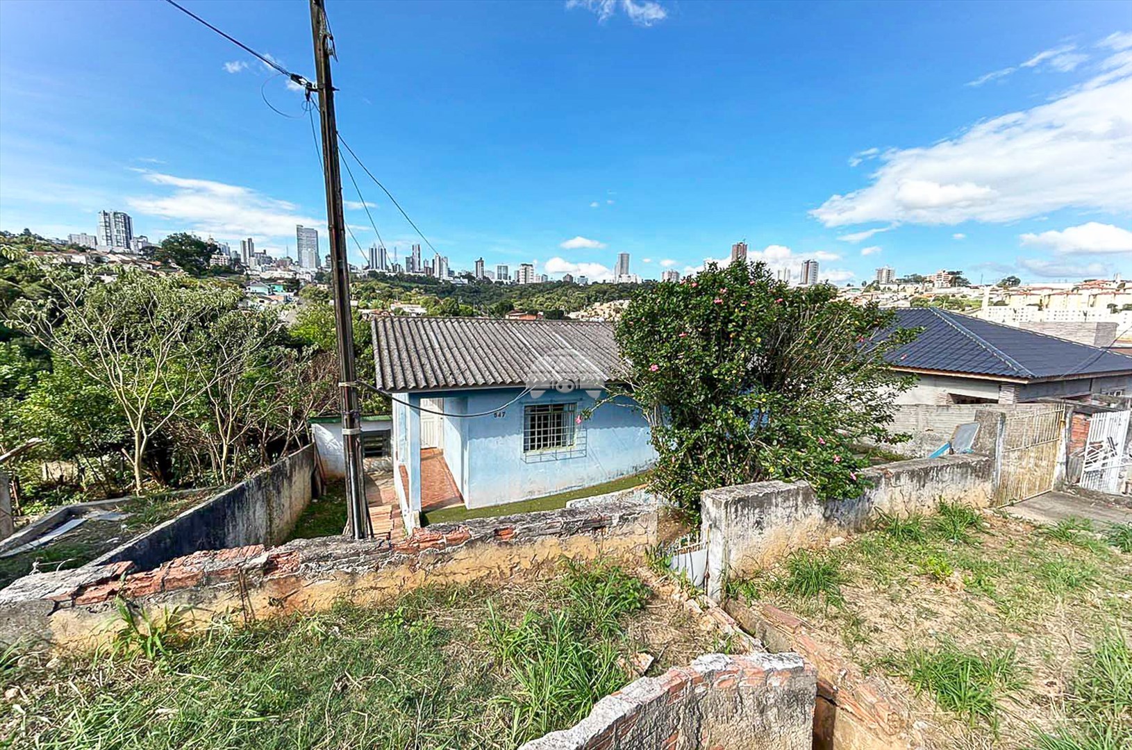 Casa à venda em Ronda, Ponta Grossa — Portal Chave Fácil