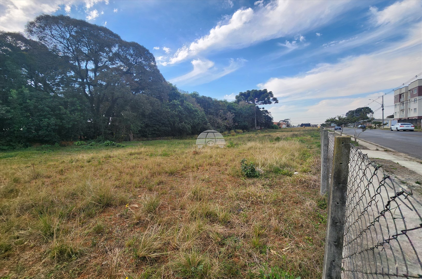 Terreno/Área para alugar em Ferrari, Campo Largo — Portal Chave Fácil