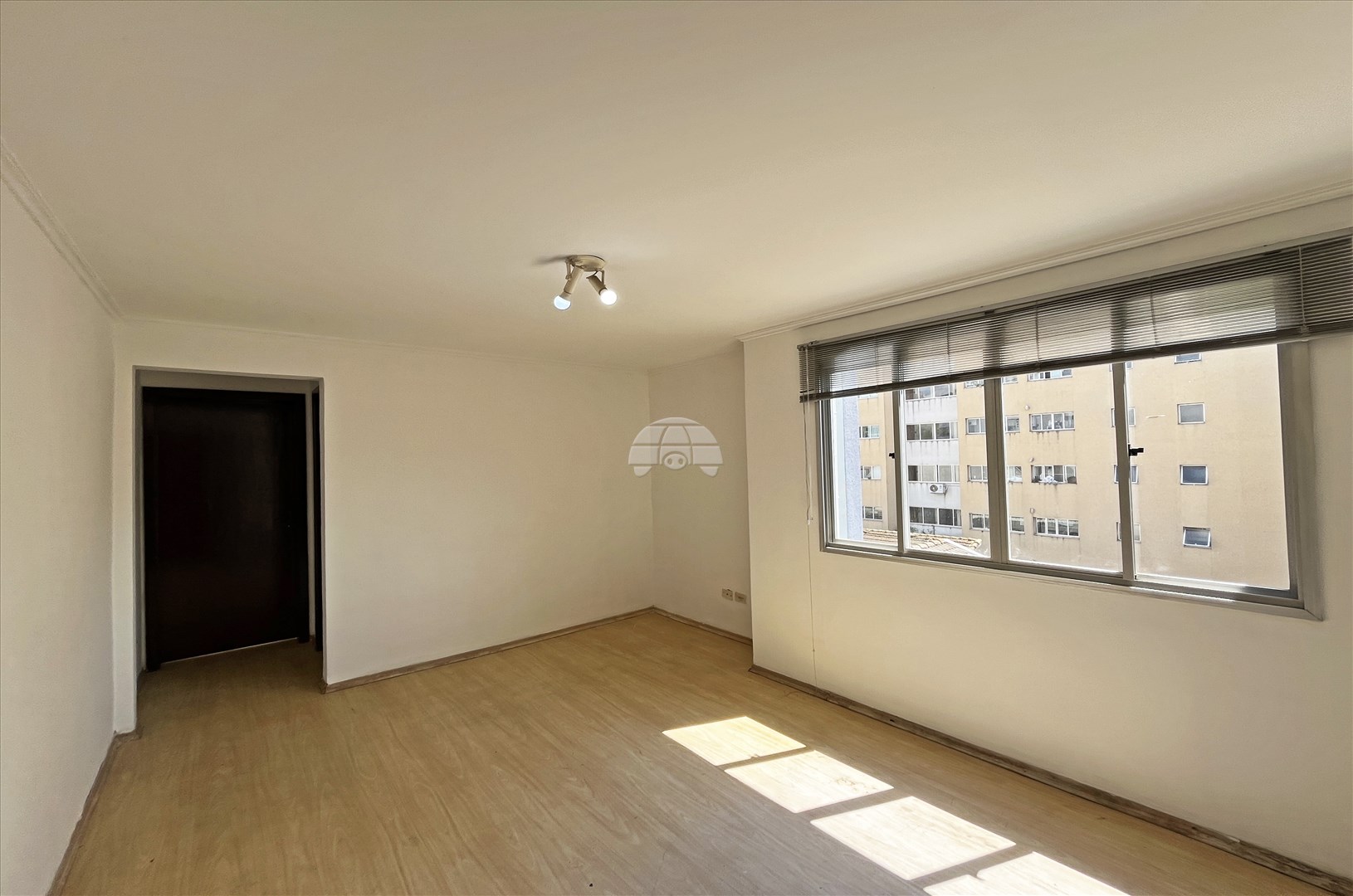 Apartamento para alugar em Água Verde, Curitiba — Portal Chave Fácil