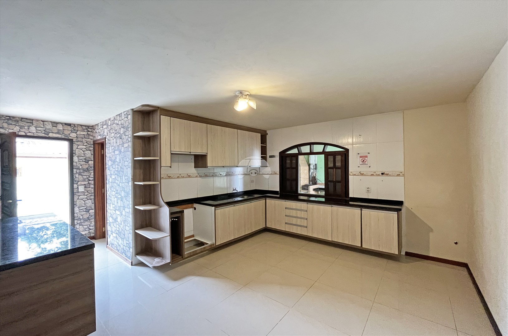 Casa para alugar em Uberaba, Curitiba — Portal Chave Fácil