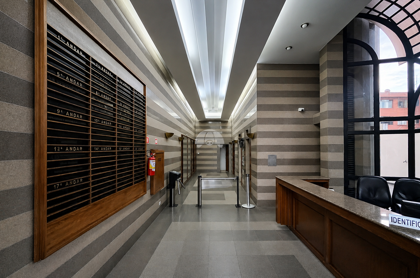 Sala/Conjunto Comercial para alugar em Centro Cívico, Curitiba — Portal Chave Fácil