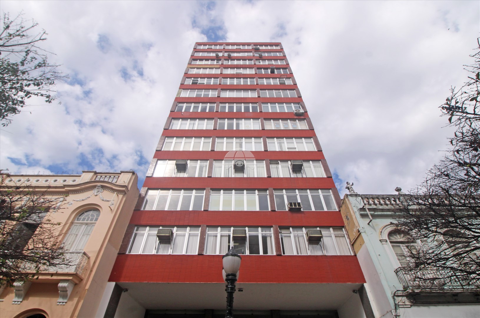 Sala/Conjunto Comercial para alugar em Centro, Curitiba — Portal Chave Fácil