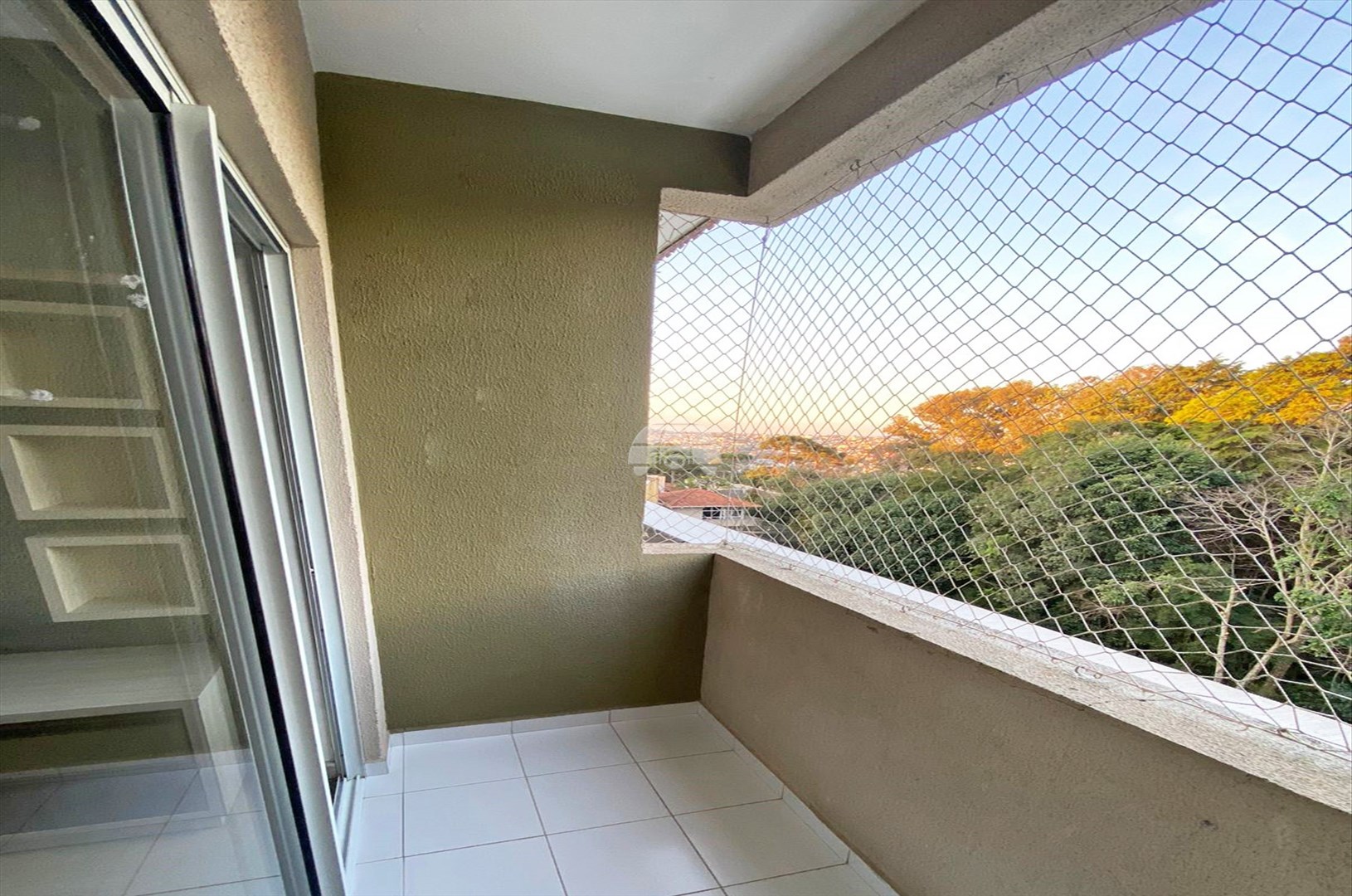 Apartamento para alugar em Santa Cândida, Curitiba — Portal Chave Fácil