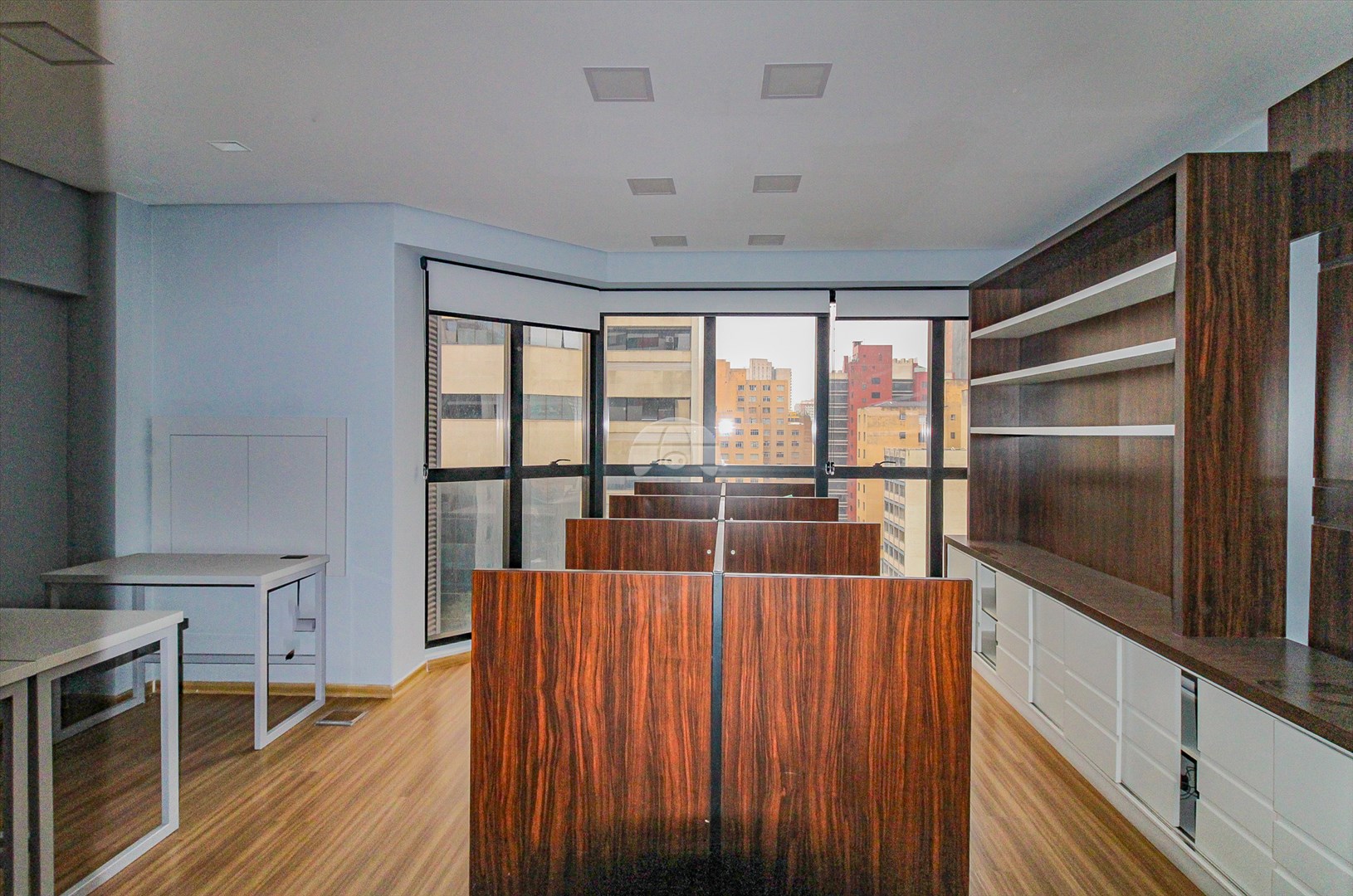 Sala Comercial para Locação no Bairro Centro ref. 88040 (9 / 10)