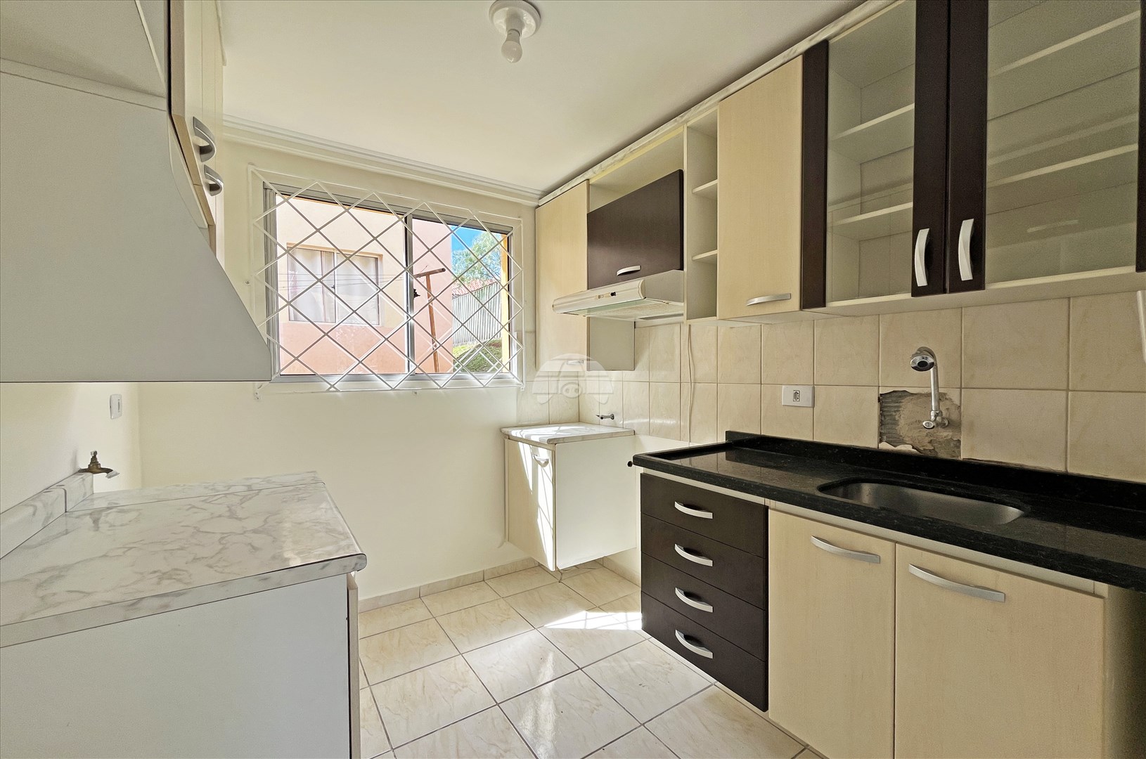 Apartamento para alugar em Tatuquara, Curitiba — Portal Chave Fácil