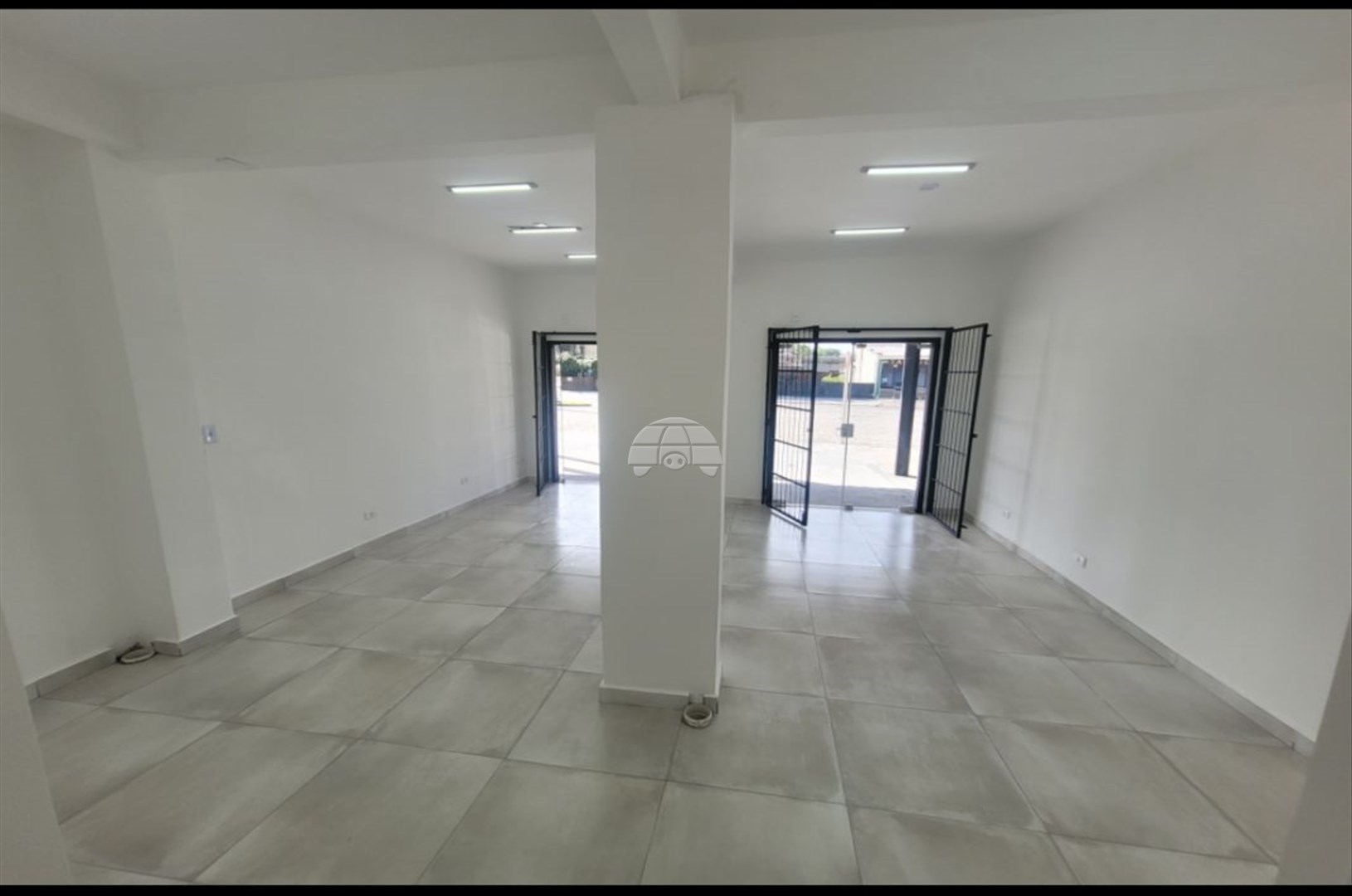 Sala/Conjunto Comercial para alugar em Itapema Do Norte, Itapoá — Portal Chave Fácil